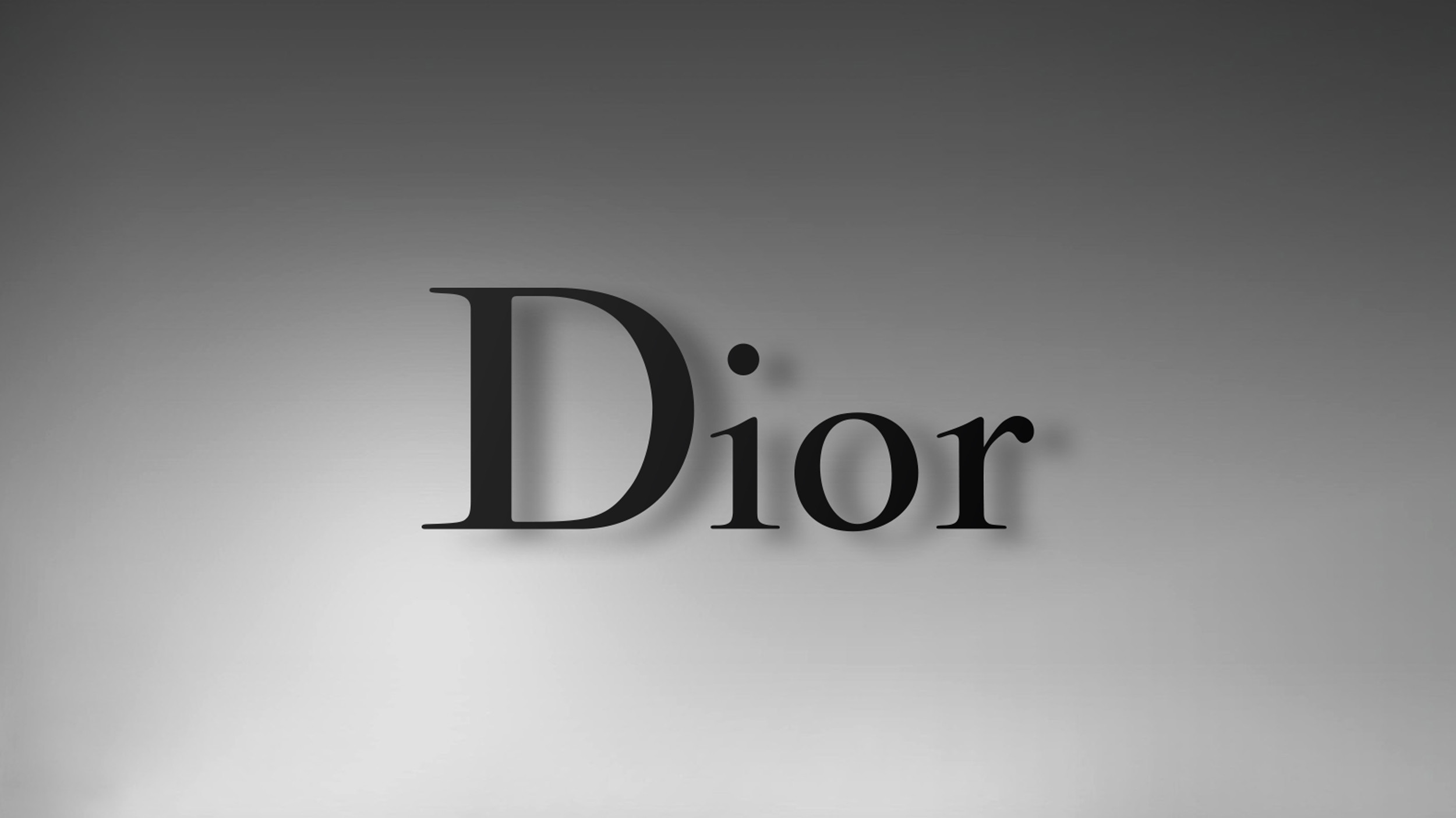 کریستین دیور (Christian Dior)